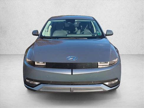 Certified 2024 Hyundai Ioniq 5 SEL image 2