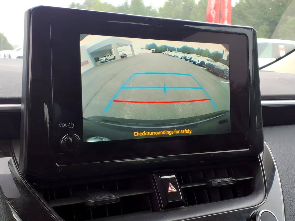 Used 2024 Toyota Corolla LE FWD image 16