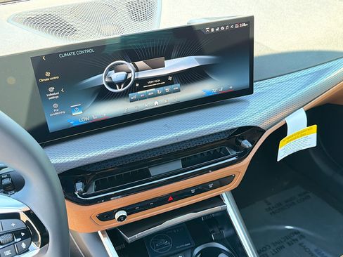 New 2026 BMW i4 eDrive40 w/ Parking Assistance Package RWD image 27