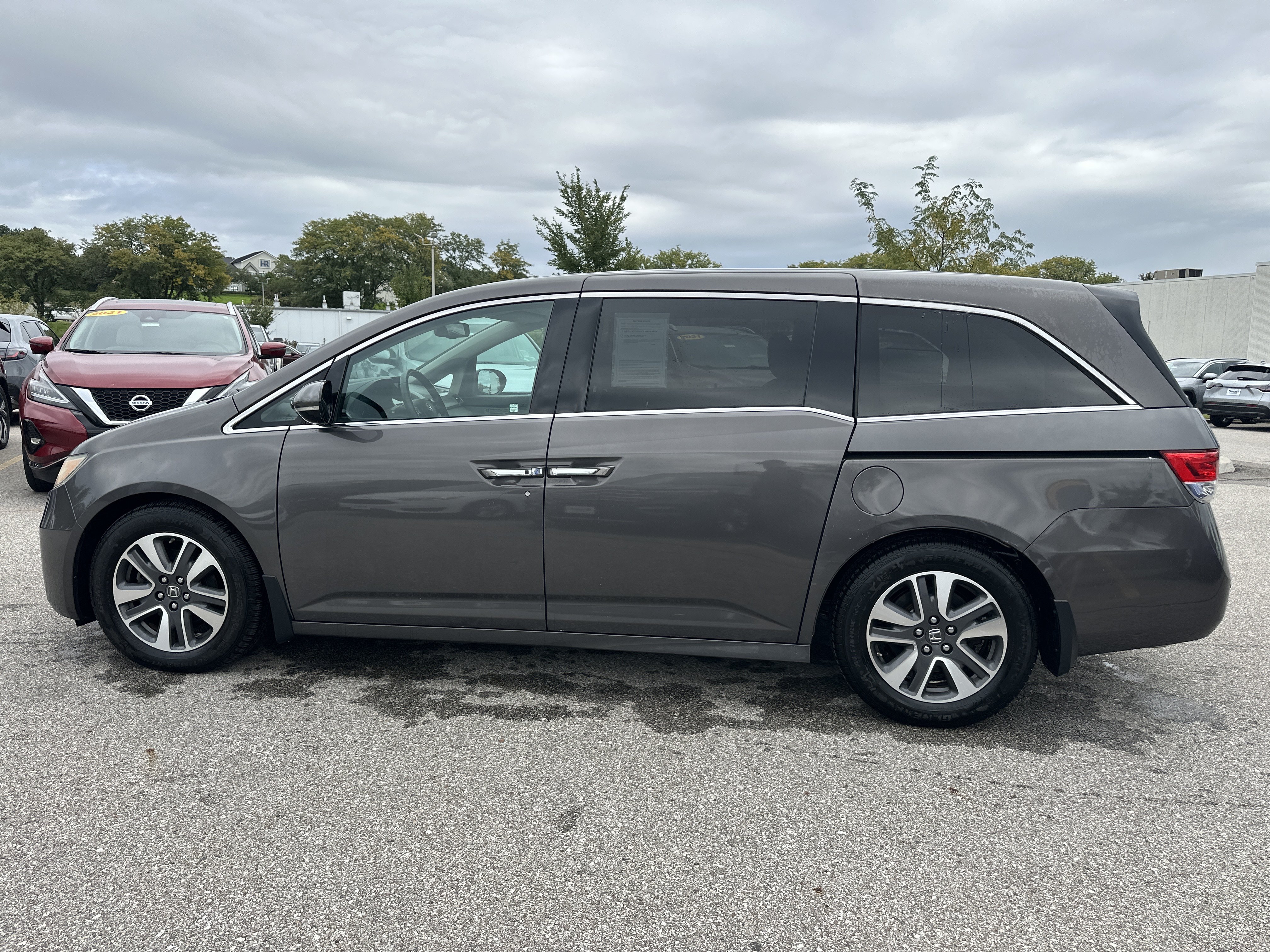 Used 2014 Honda Odyssey Touring image 6