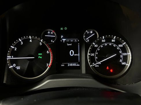 Used 2022 Lexus GX 460 Premium AWD/4WD image 17