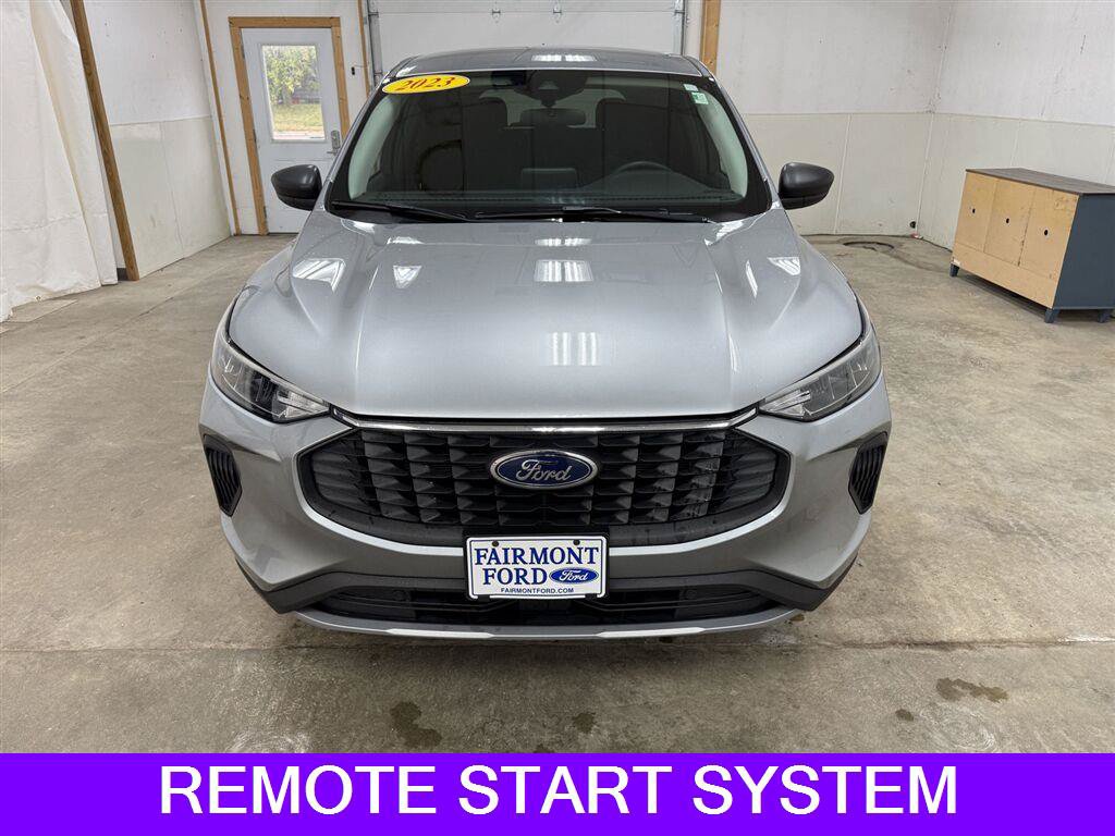 Used 2023 Ford Escape Active AWD/4WD image 3