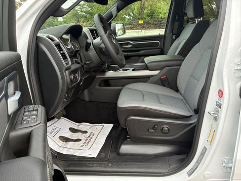 Used 2026 RAM 1500 Big Horn AWD/4WD image 12