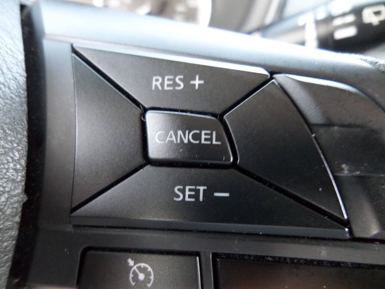 Used 2019 Nissan Kicks S w/ Exterior Electronics Package FWD image 24