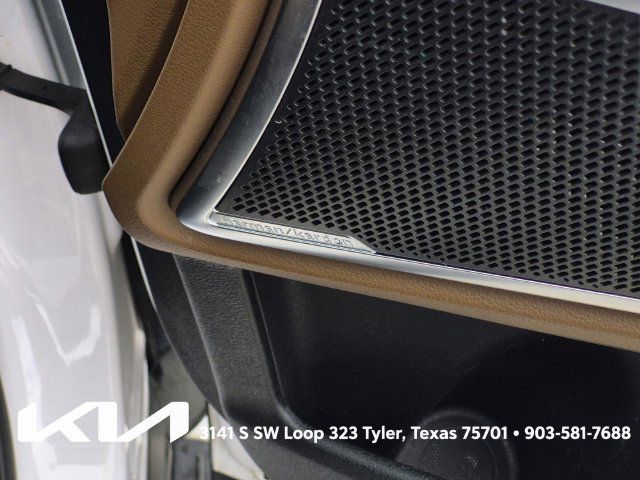 Certified 2022 Kia Telluride SX w/ SX Prestige Package AWD/4WD image 14
