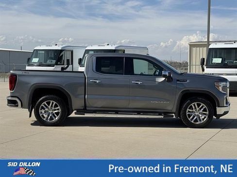 Certified 2021 GMC Sierra 1500 SLT w/ SLT Premium Package AWD/4WD image 3