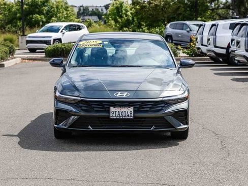 Certified 2025 Hyundai Elantra Sport FWD image 7