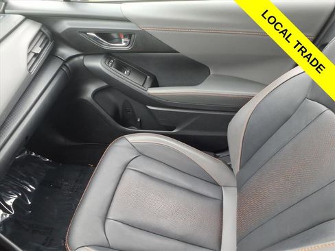 Certified 2024 Subaru Crosstrek 2.5i Limited w/ Crosstrek Mirror Package image 23