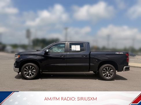 Used 2021 Chevrolet Silverado 1500 LT Trail Boss w/ Convenience Package II AWD/4WD image 4