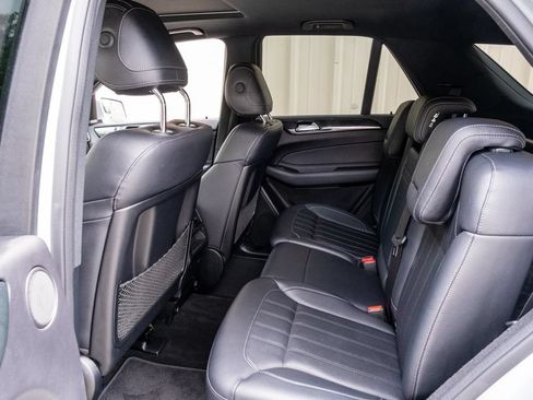 Used 2019 Mercedes-Benz GLE 400 4MATIC w/ Premium 1 Package image 26