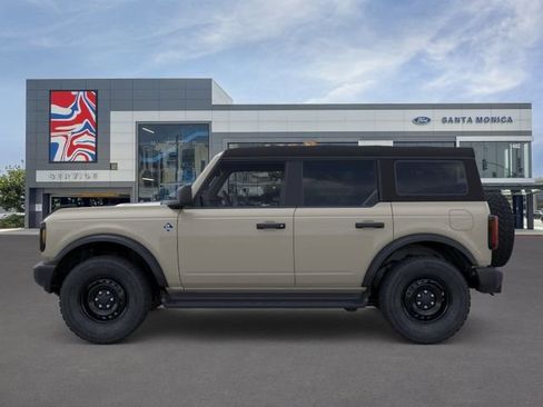New 2026 Ford Bronco Outer Banks AWD/4WD image 3