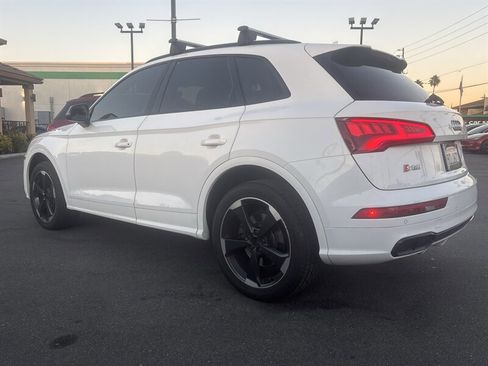 Used 2019 Audi SQ5 Premium Plus w/ Premium Plus Package image 6