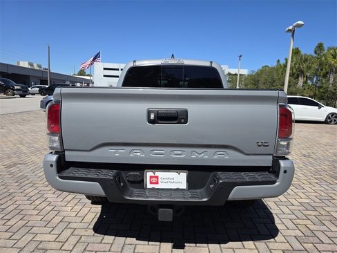 Used 2021 Toyota Tacoma TRD Off-Road w/ Technology Package image 10