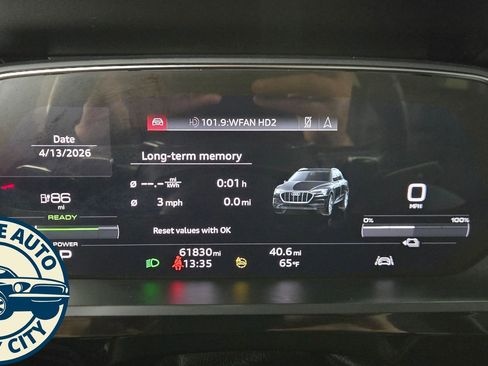 Used 2021 Audi e-tron Premium image 12