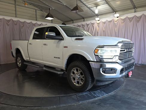 Used 2022 RAM 2500 Laramie AWD/4WD image 10