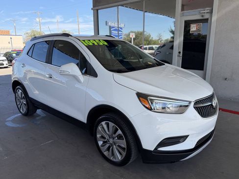 Used 2019 Buick Encore Preferred FWD image 2