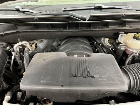 Used 2021 GMC Yukon XL Denali w/ Denali Premium Package image 25