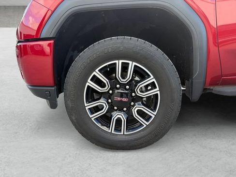 Used 2023 GMC Sierra 2500 AT4 w/ AT4 Preferred Package AWD/4WD image 23