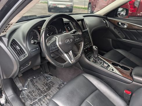 Used 2018 INFINITI Q50 Luxe AWD/4WD image 12