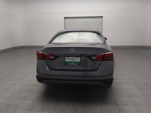 Used 2025 Nissan Altima 2.5 SV FWD image 7