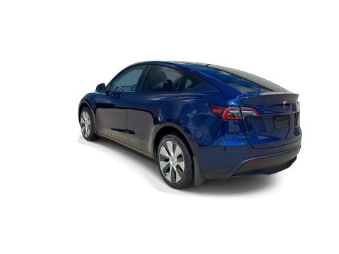 Certified 2023 Tesla Model Y Long Range AWD/4WD image 4