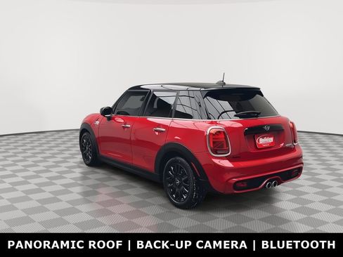 Used 2020 MINI Cooper S image 2