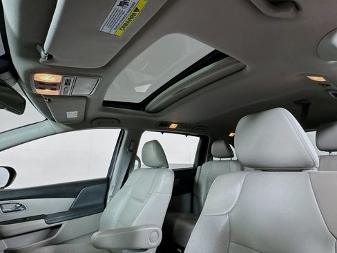 Used 2017 Honda Odyssey EX-L image 15