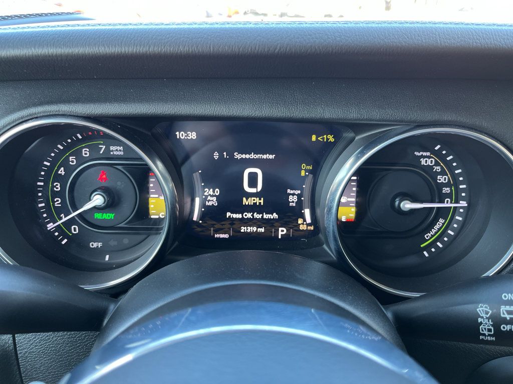 Used 2023 Jeep Wrangler Unlimited Sahara AWD/4WD image 14