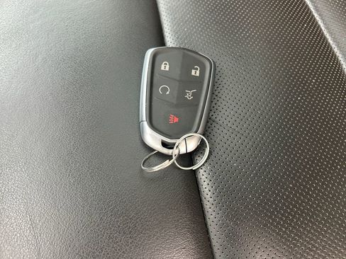 Used 2020 Cadillac XT5 Premium Luxury image 34