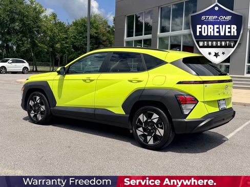 Used 2024 Hyundai Kona SEL FWD image 4