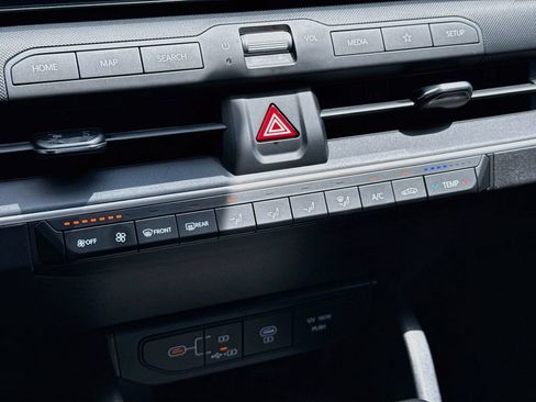 Used 2026 Kia K4 FWD image 18