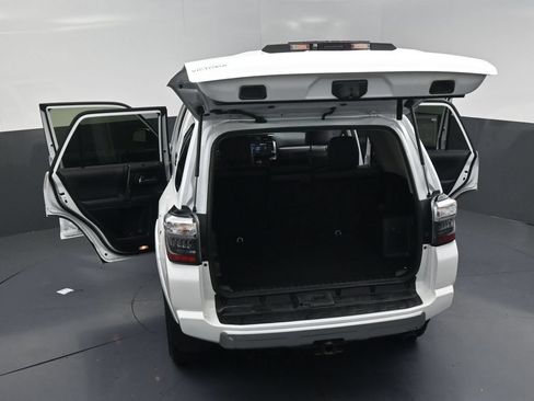 Used 2024 Toyota 4Runner TRD Off-Road Premium w/ Moonroof Package AWD/4WD image 22