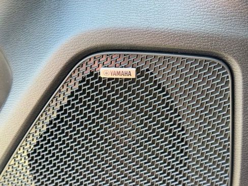 New 2026 Mitsubishi Outlander ES image 18