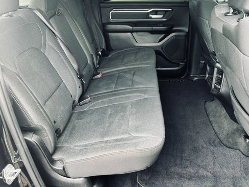 Used 2019 RAM 1500 Big Horn AWD/4WD image 18
