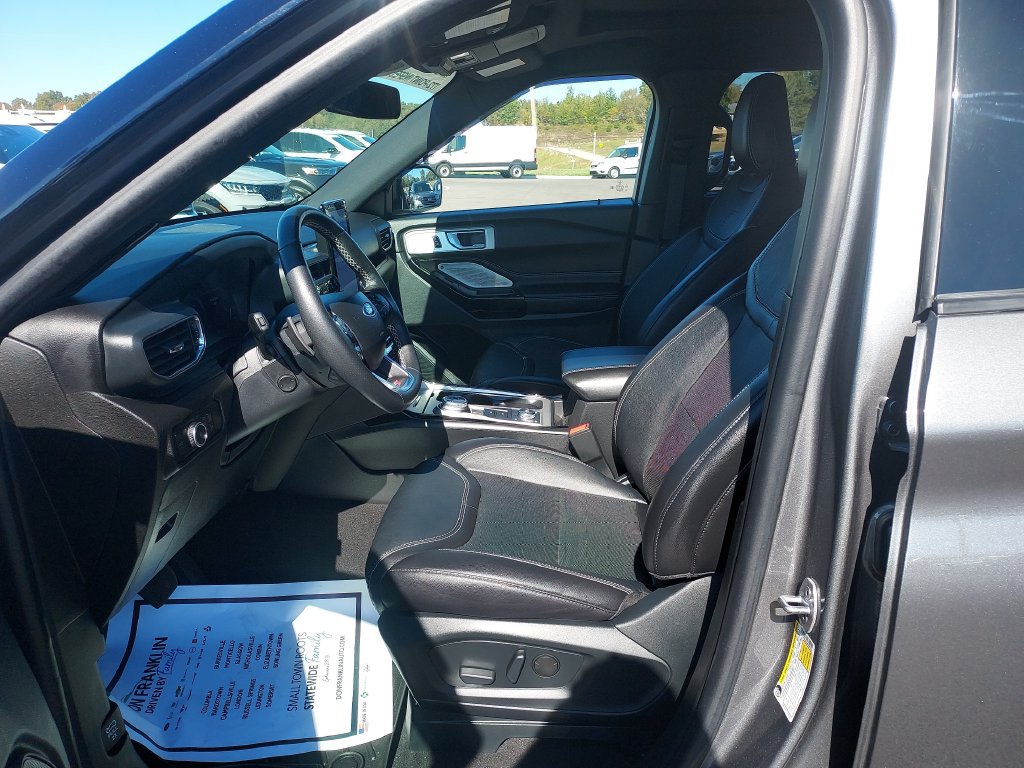 Used 2024 Ford Explorer ST w/ Equipment Group 401A AWD/4WD image 13