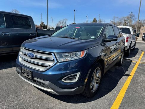 Used 2017 Ford Edge Titanium w/ Equipment Group 301A image 8