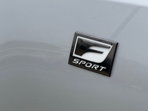 Used 2011 Lexus IS 250 w/ F-Sport Pkg w/Summer Tires RWD image 28