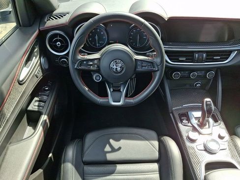 Used 2023 Alfa Romeo Stelvio Estrema AWD/4WD image 11