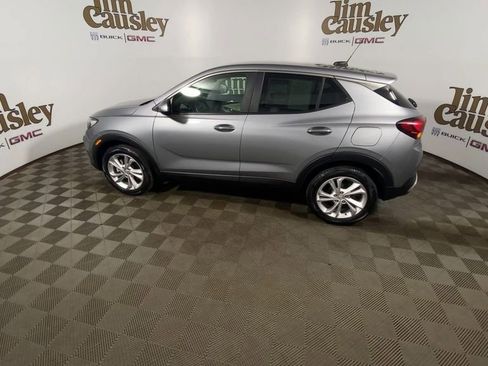 Used 2023 Buick Encore GX Preferred w/ Cold Weather Comfort Package FWD image 5