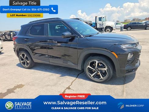 Used 2023 Chevrolet TrailBlazer RS w/ Convenience Package FWD image 5
