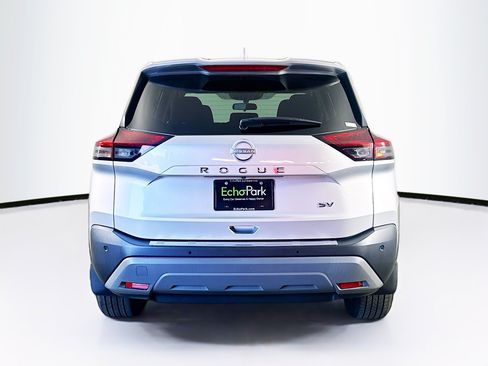 Used 2023 Nissan Rogue SV FWD image 7