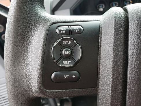 Used 2016 Ford F250 XLT w/ Snow Plow Prep Package AWD/4WD image 17