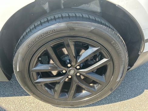 Used 2024 Land Rover Range Rover Velar S AWD/4WD image 16