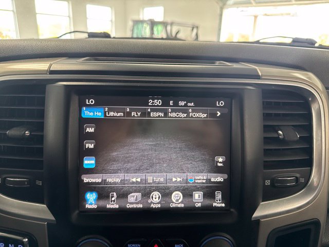 Used 2015 RAM 1500 Big Horn AWD/4WD image 38