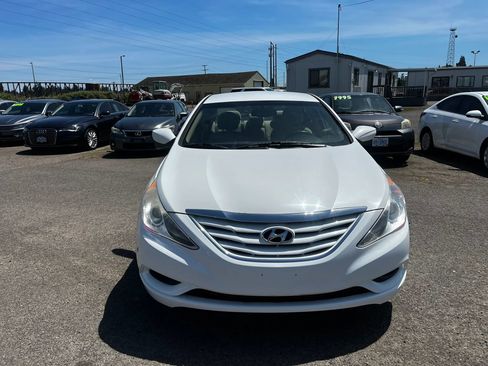 Used 2013 Hyundai Sonata GLS FWD image 8