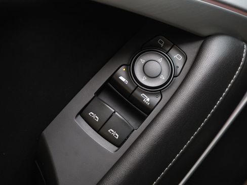 Used 2019 Chevrolet Camaro SS RWD image 39