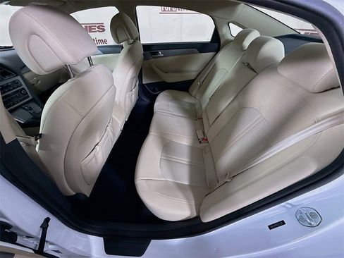 Used 2016 Hyundai Sonata SE image 25