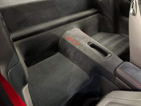 Used 2018 Porsche 911 GT3 image 59