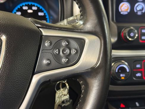 Used 2016 GMC Canyon SLE image 33