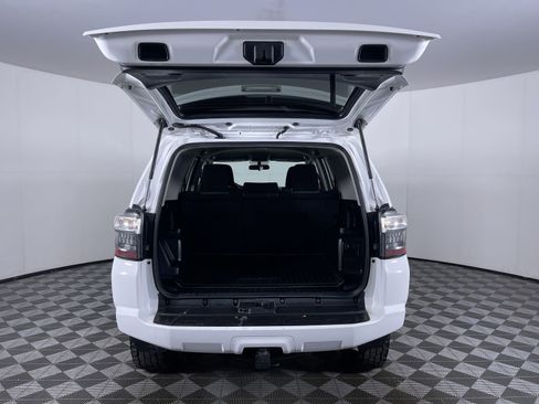 Used 2019 Toyota 4Runner SR5 image 24